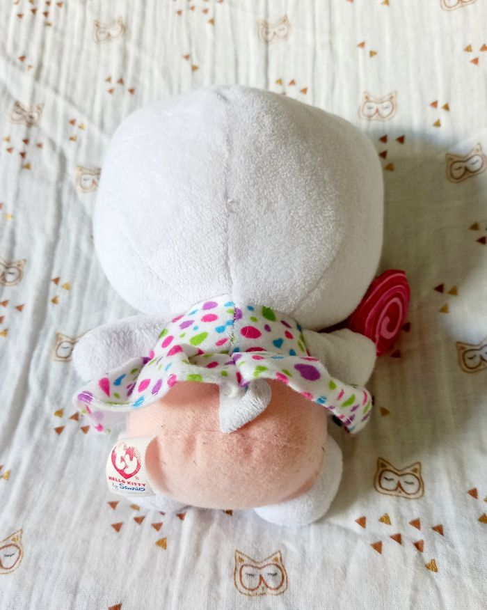 Peluche Hello Kitty Ty avec sucette - photo numéro 2