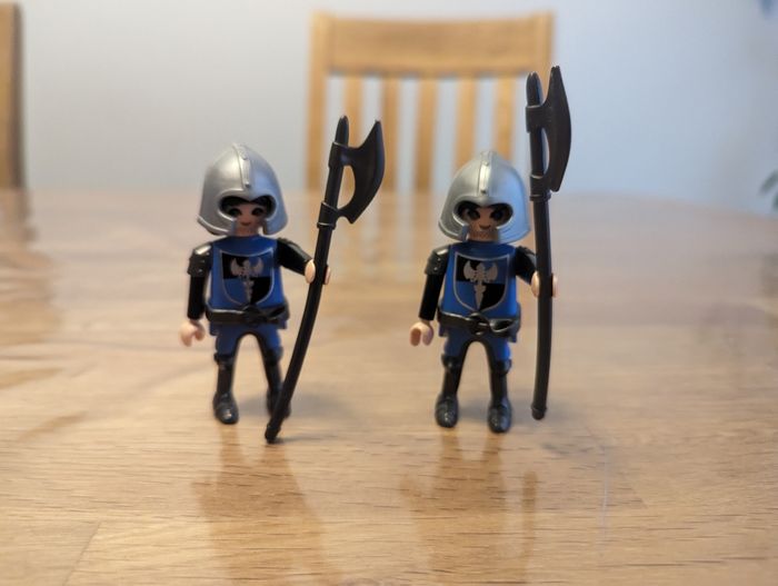 Lot 3 de 2 chevaliers du faucon bleu