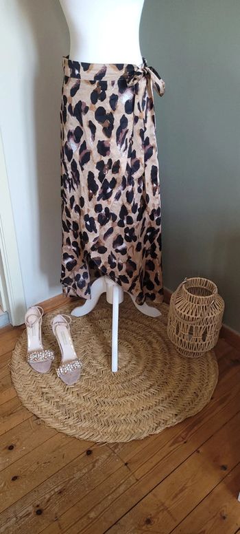 Jolie robe léopard Jeuvre Taille S Parfait état