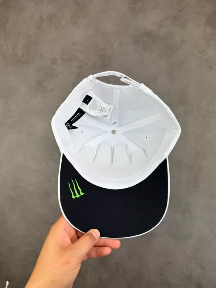 Casquette Mercedes F1 63 Russell Blanche Neuve - photo numéro 5