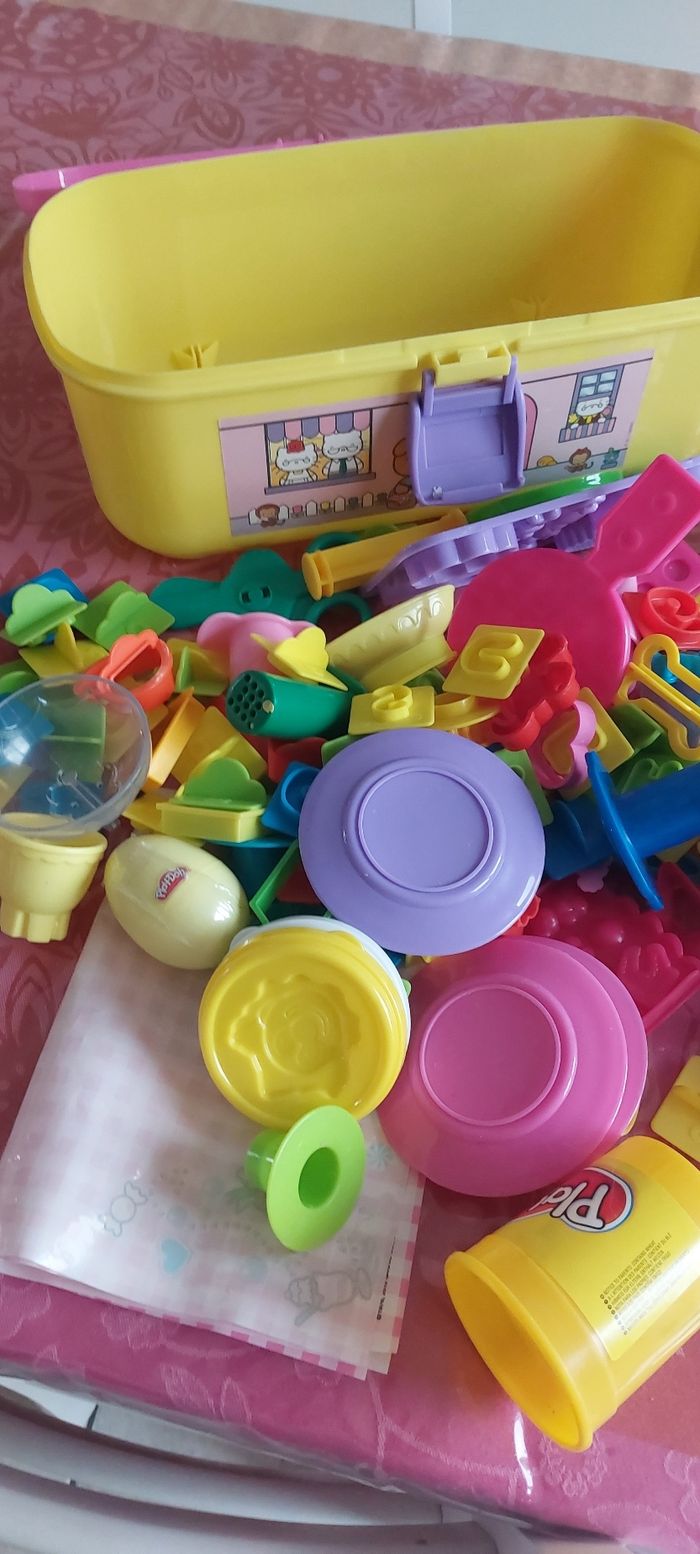 Gros lot play doh - photo numéro 2