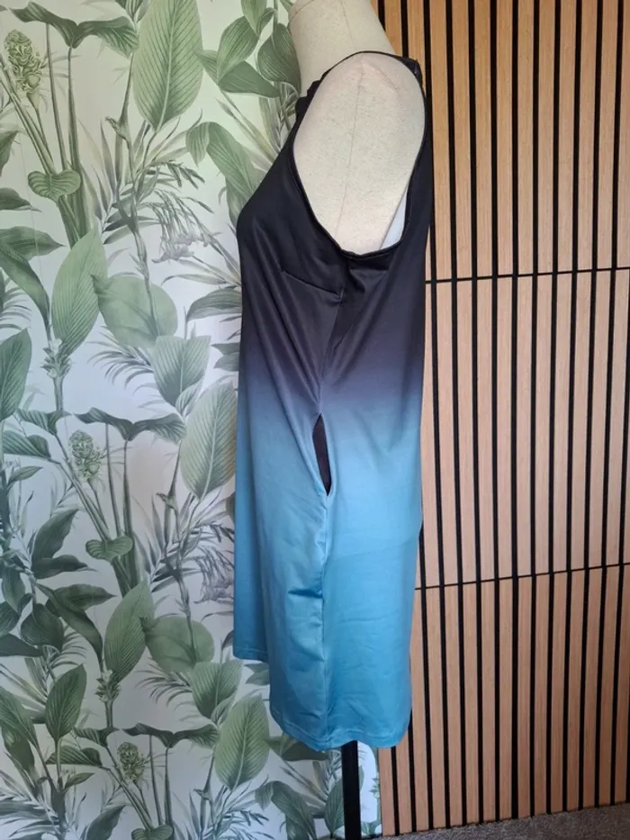 Robes 👗 - photo numéro 3