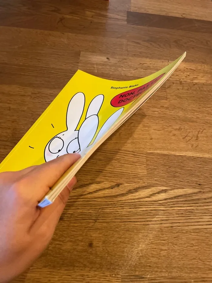 Livre L’école des Loisirs Simon Non pas le docteur ! - photo numéro 4