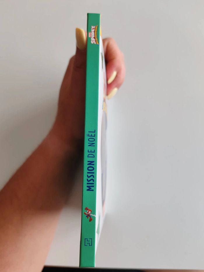 Livre Marvel - photo numéro 3