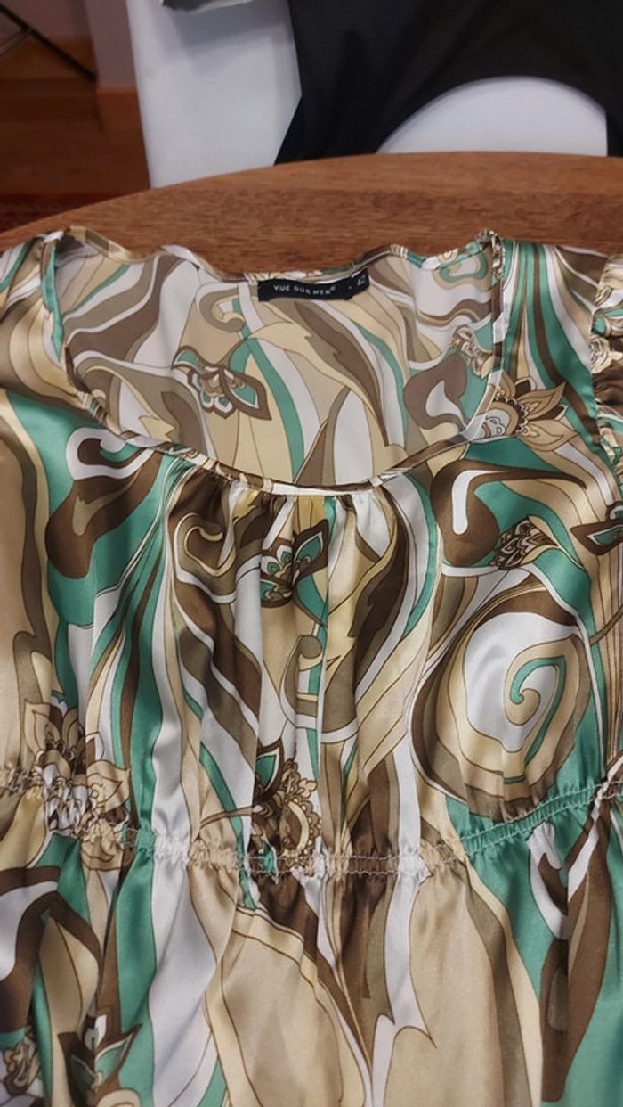 Robe satiné Vue sur Mer taille 42 - photo numéro 15
