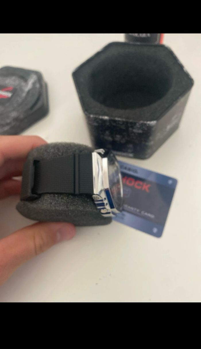 gshock en métal - photo numéro 5