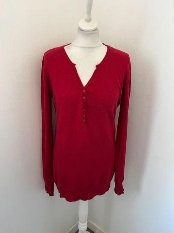 Pull col V rouge Karl Marc John L