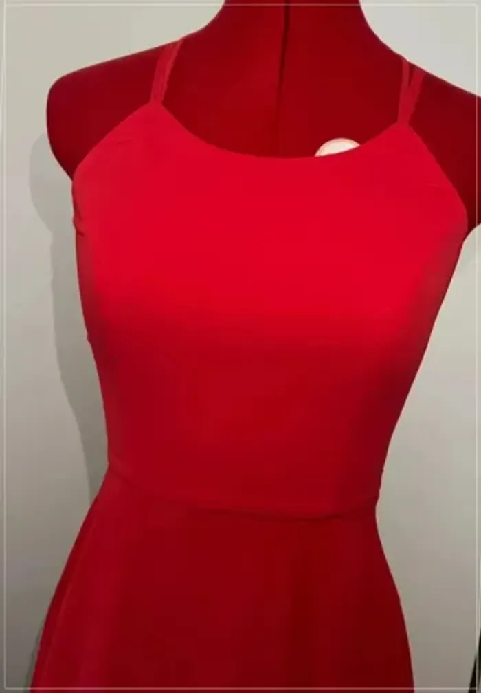 Robe longue rouge dos nu lacé Eva Brazzi - photo numéro 3