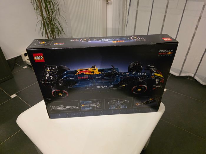 LEGO Technic 42206 – Red Bull Racing RB20 F1 – Neuf - photo numéro 2