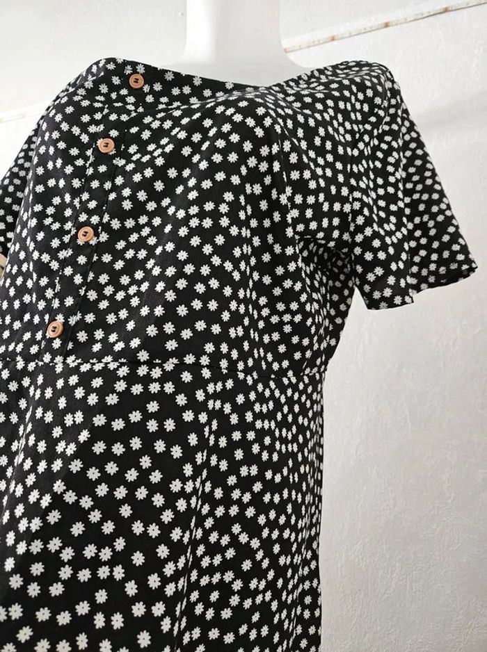 Robe.
Shein curve
Taille :2XL - photo numéro 7