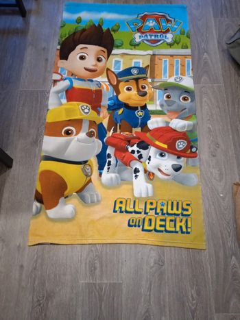 Drap de bain Pat Patrouille largeur 70 cm - longueur 130 cm