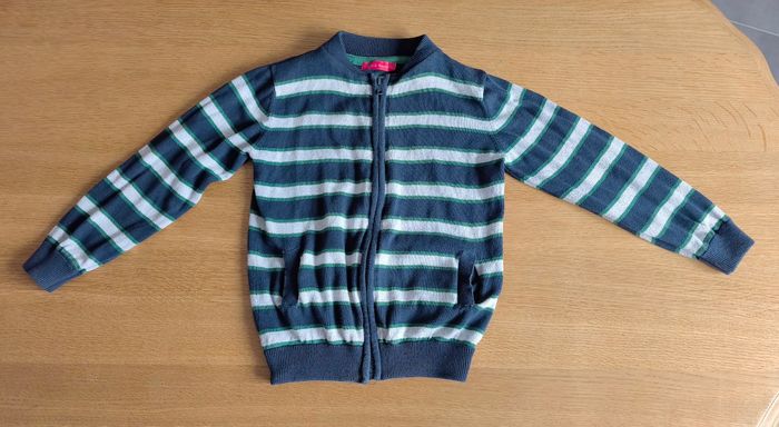 🦎 Lot de 2 gilets zippés avec poches - Tissaìa - 8 ans 🦎 - photo numéro 2