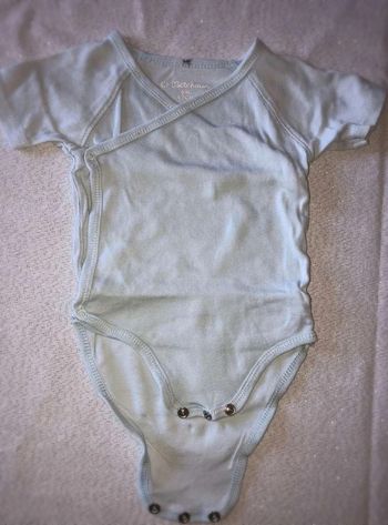 Body  manches  courtes  Kitchoun  taille  6 mois