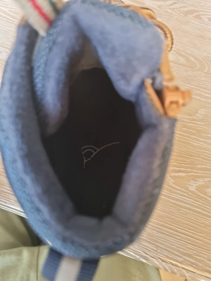 Chaussure montante t 30 - photo numéro 3