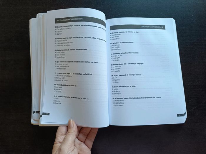 Livre ANNALES CORRIGEES CONTRÔLEUR DES DOUANES - photo numéro 7