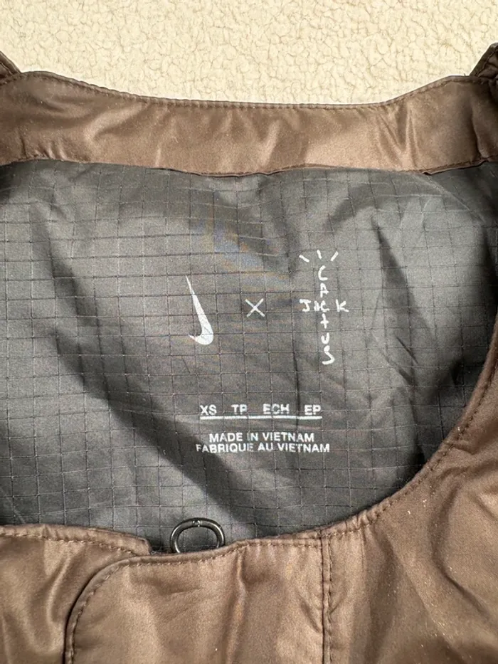 Veste sans manches Travis Scott x Nike | Marron | Taille XS - photo numéro 3