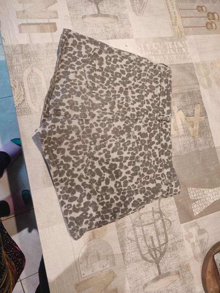 Short taille 14 ans de la marque h&m - photo numéro 5