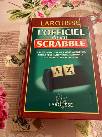 Larousse jeu Scrabble
