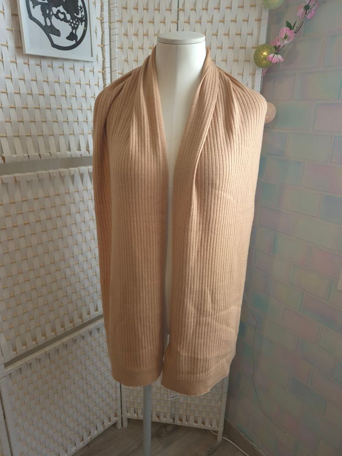 🏷️jolie écharpe ETAM laine & cachemire beige camel femme - photo numéro 2