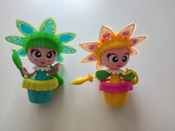 Lot de deux poupées bloomy belles