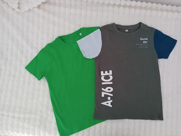 Lot Tshirt garçon 9ans 💚🖤