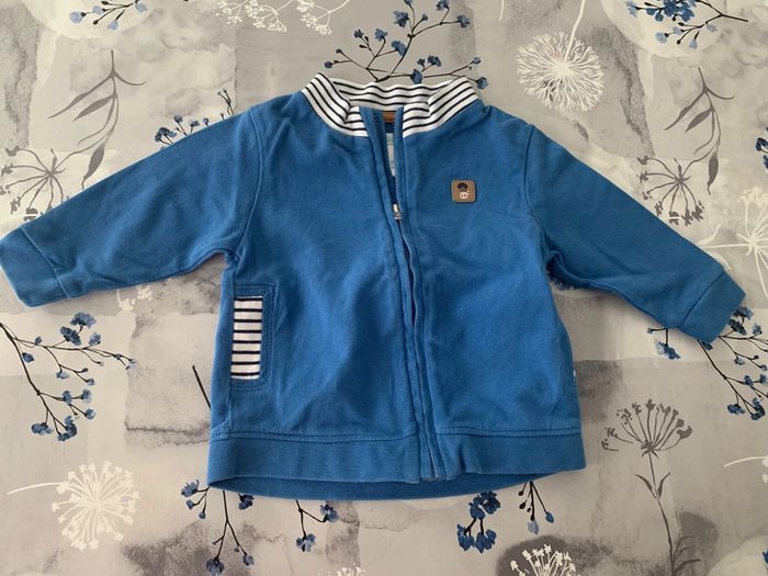 Lot gilets garçons 6 mois - photo numéro 4