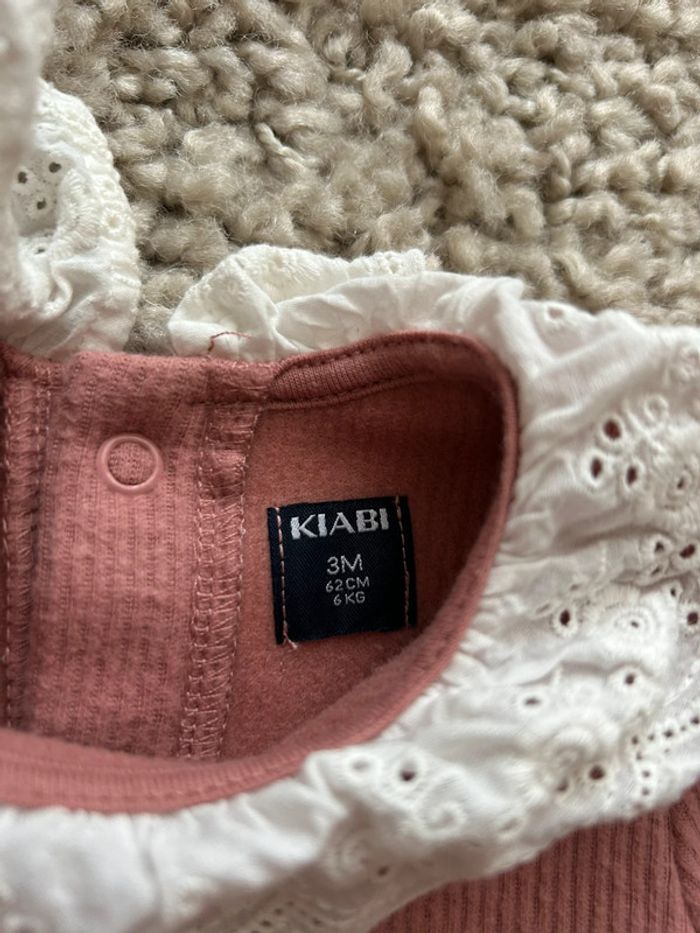 Robe 3 mois avec col Claudine neuve - photo numéro 4