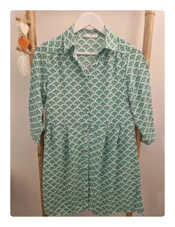 Robe Sarah John S