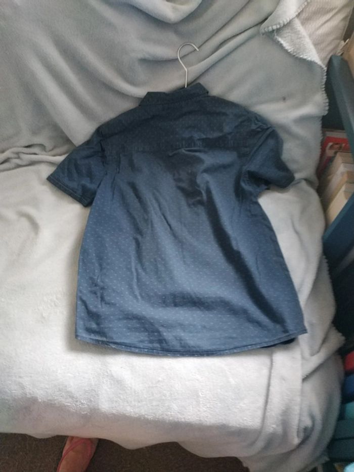 Chemisette bleue 14 ans - photo numéro 2