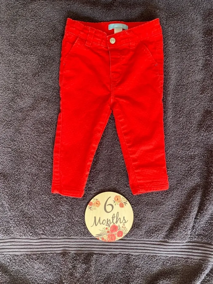 Pantalon rouge obaïbi 6 mois