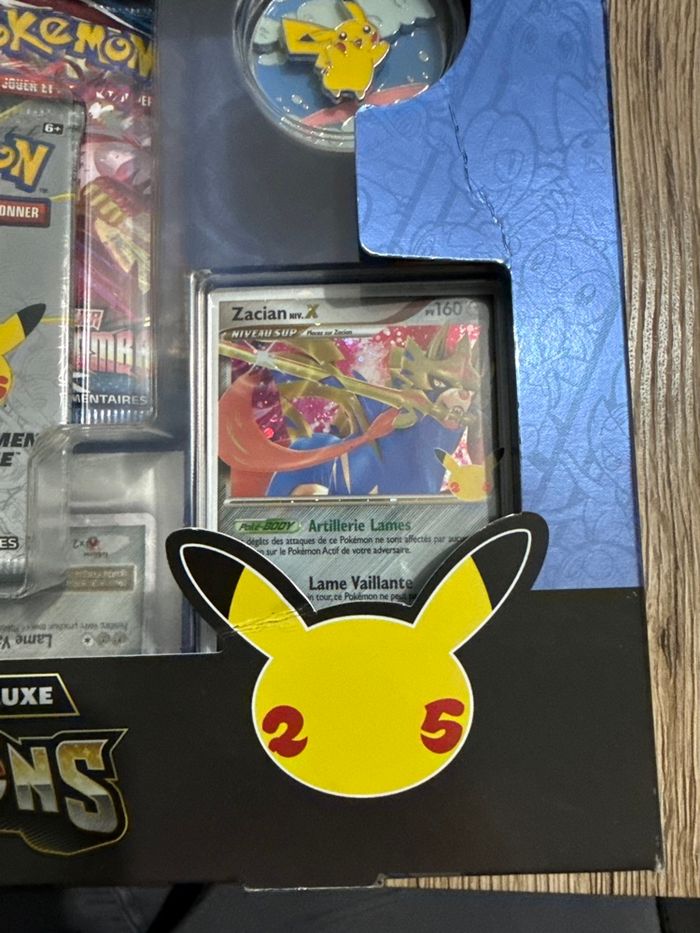 Coffret Célébration Pokémon - photo numéro 2
