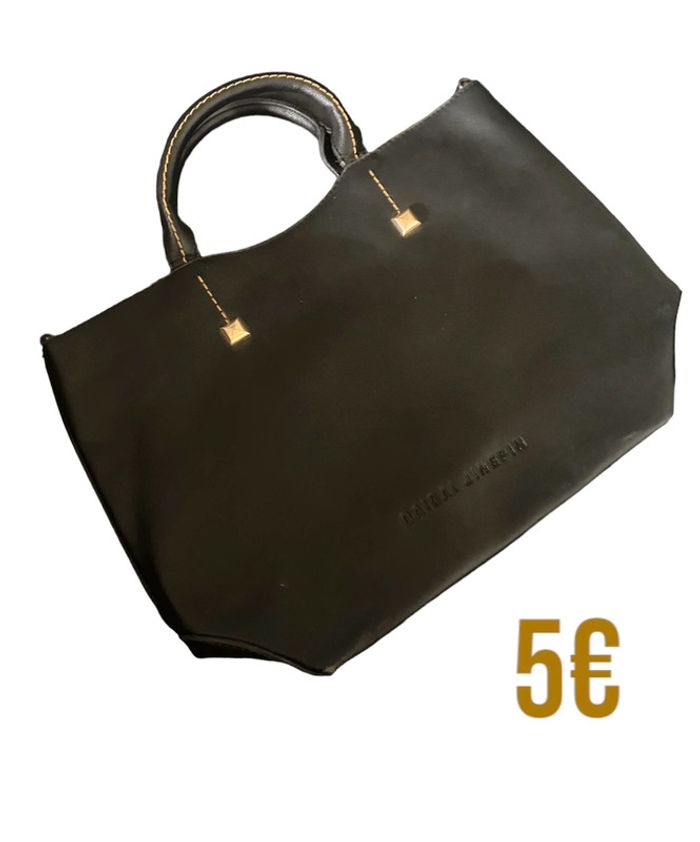 Sac noir cuir synthétique
