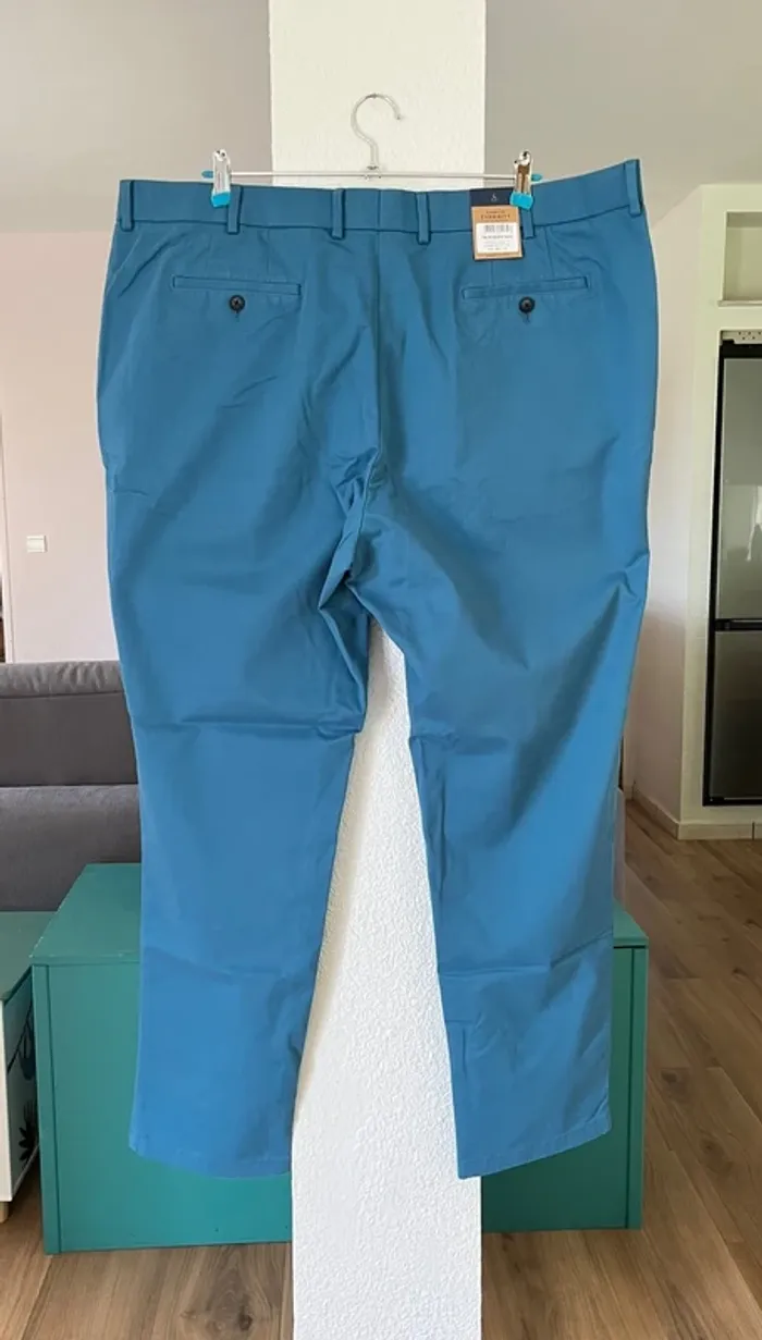 Chino Charles Tyrwhitt W44/L32 neuf - photo numéro 4