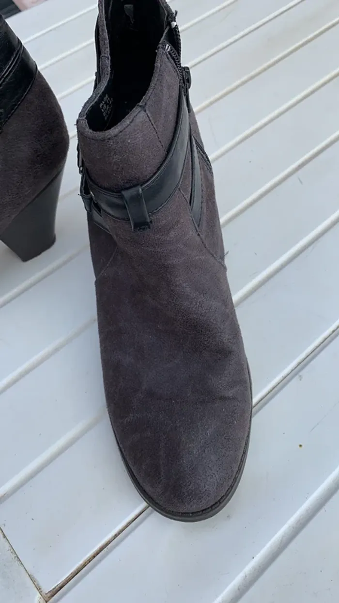 Boots grise - photo numéro 2