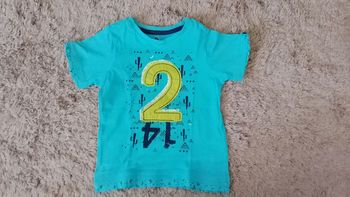 Tee-shirt taille 2 ans