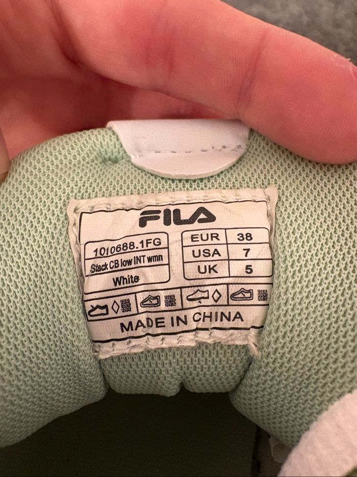 Fila taille 38 - photo numéro 3