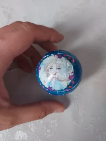 Puzzle ball la reine des neiges