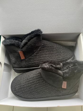 Boots fourrées moumoute  Esprit 