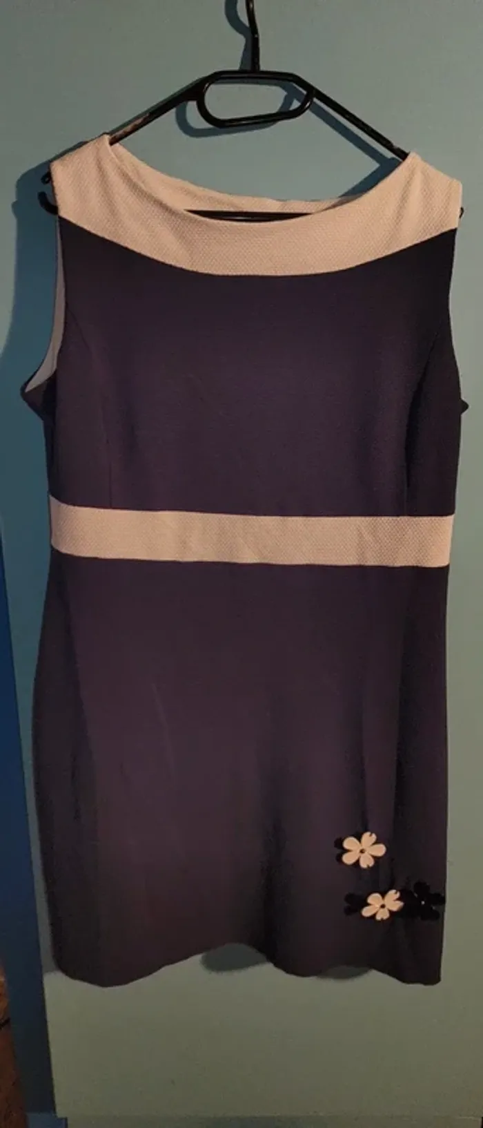Robe manches courtes
