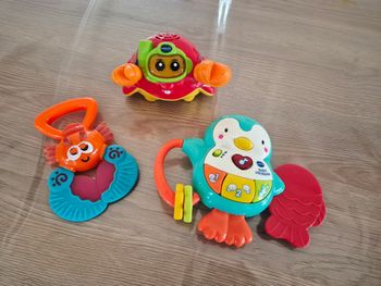 🦀🐧 Lot de jouets sur le thème de la mer – Crabe, Pingouin & Sous-marin