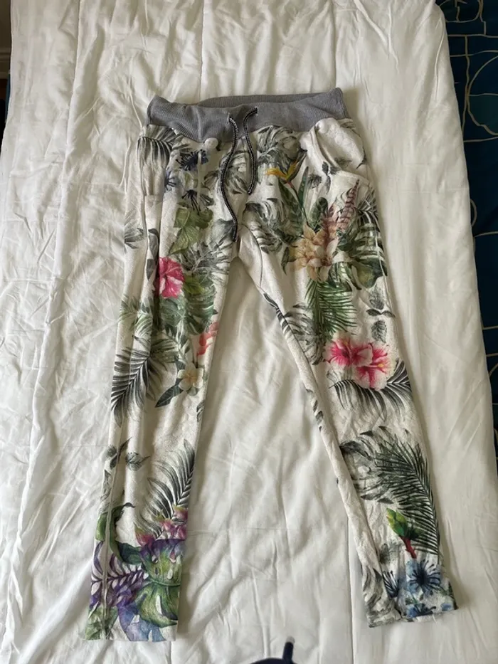 Pantalon fleuri