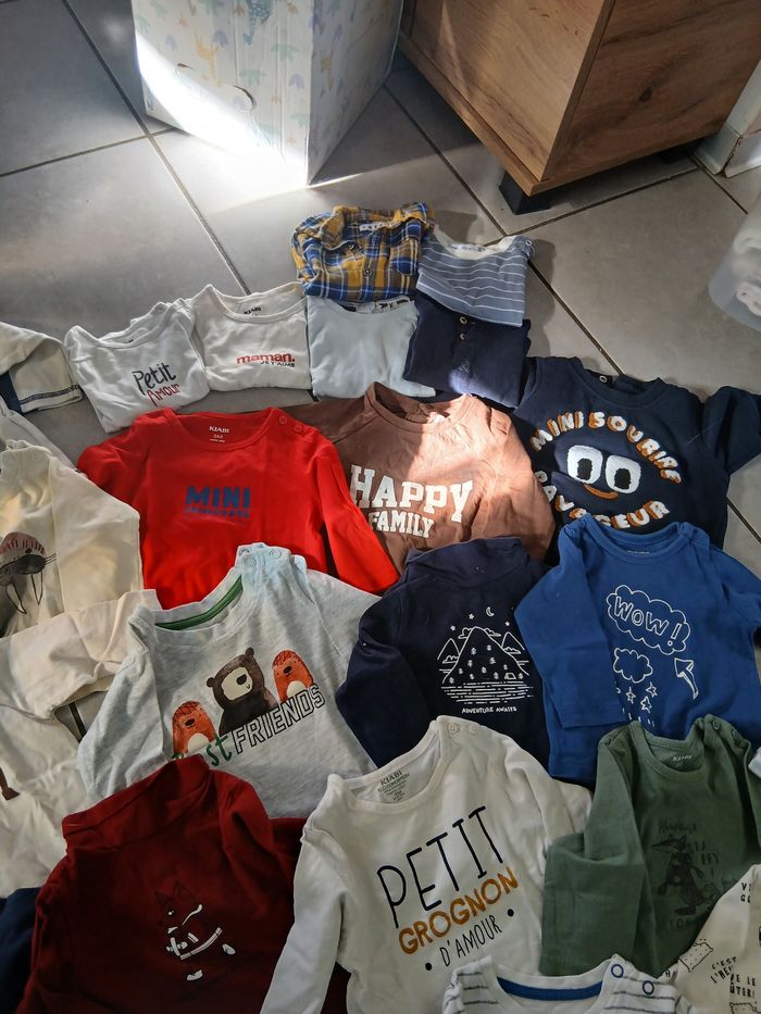 Hauts garcon 3 mois - photo numéro 2