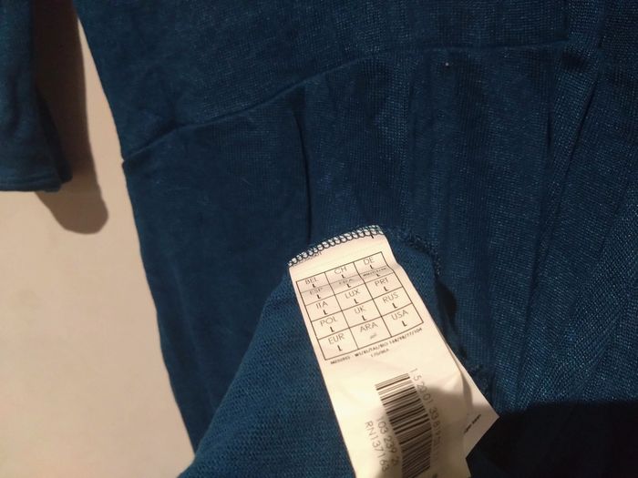 Robe cache coeur bleu canard  L - photo numéro 5