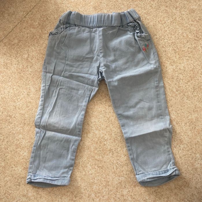 3 pantalons - photo numéro 2