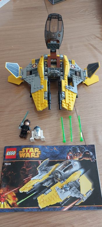 Vaisseau star wars l intercepteur jedi d anakin