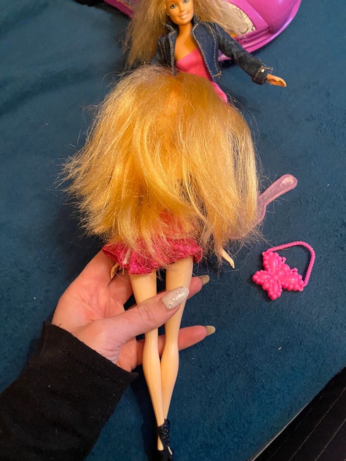Barbie et voiture - photo numéro 9