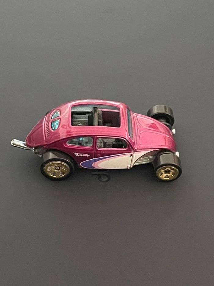 Miniature Hot Wheels VW Beatles