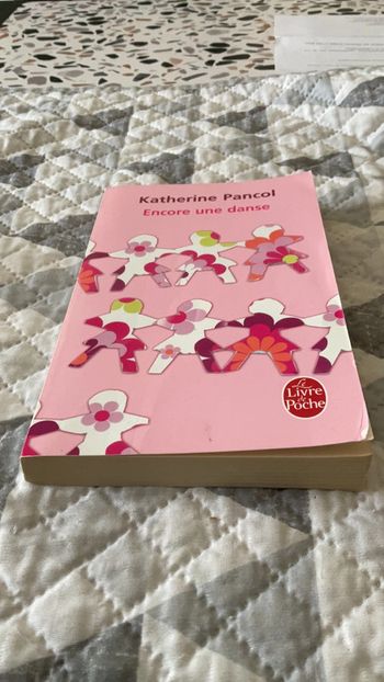 #encore une danse Katherine Pancol. )