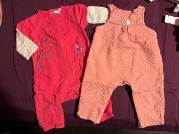 Lot de 2 combinaisons fille taille 6 mois