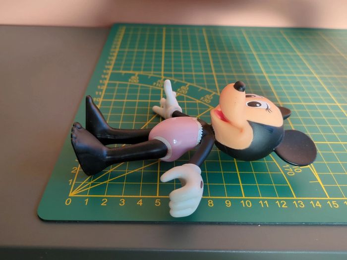 Figurine Disney Minnie - photo numéro 4